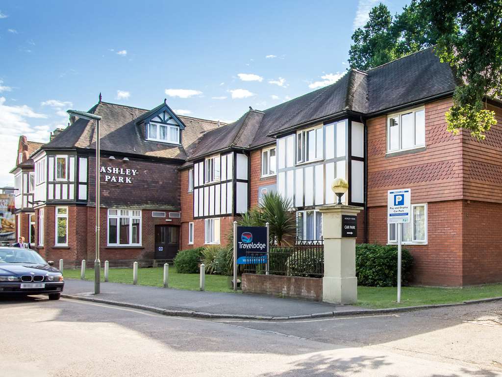 Travelodge Walton On Thames Dış mekan fotoğraf