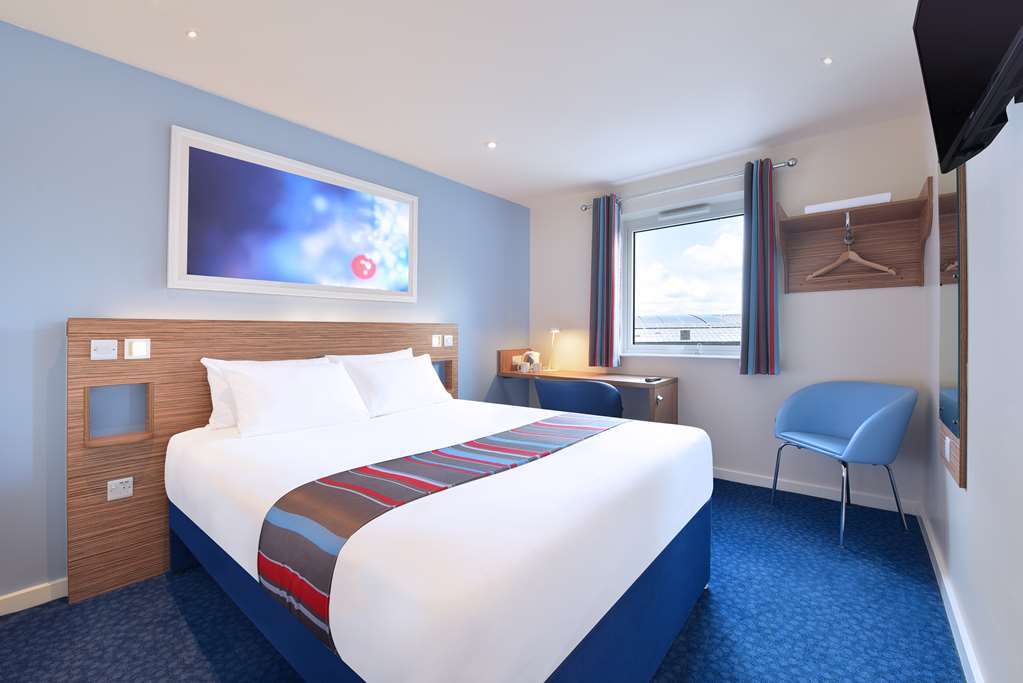 Travelodge Walton On Thames Oda fotoğraf