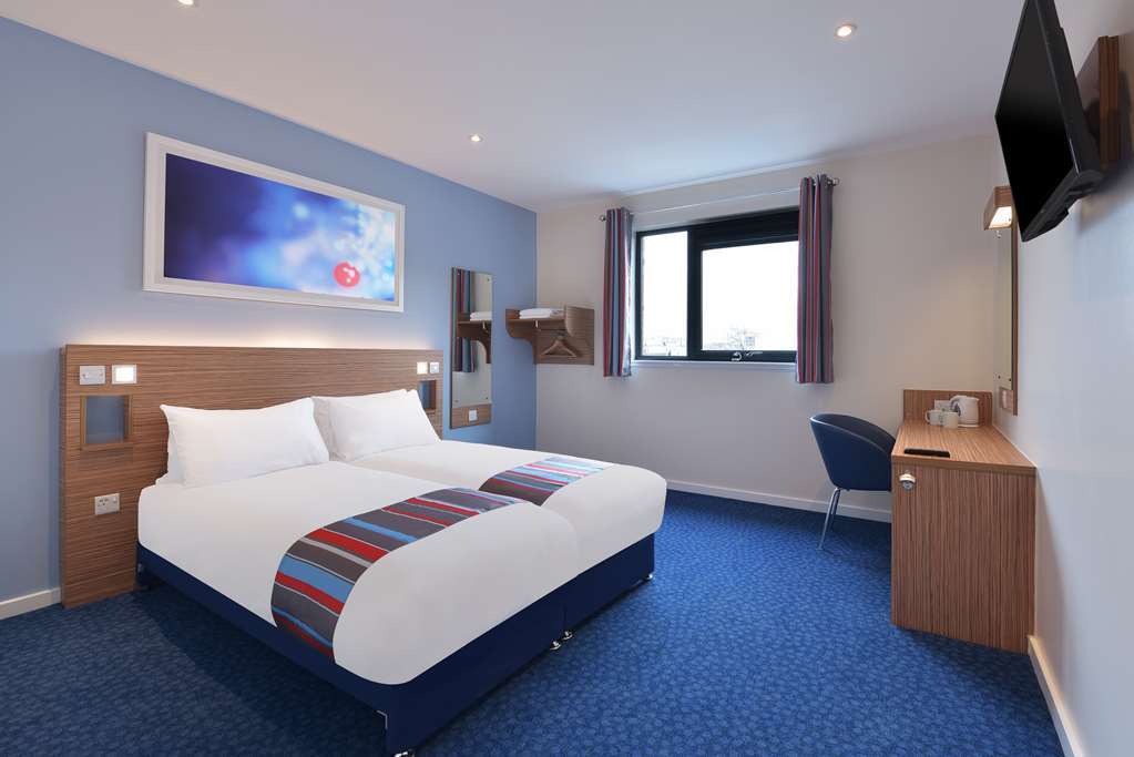 Travelodge Walton On Thames Oda fotoğraf